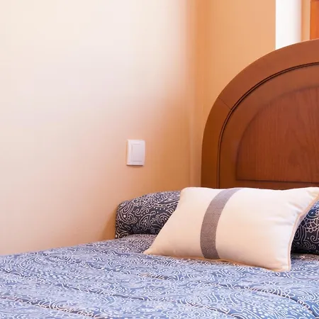 Apartamento Araceli * Oviedo