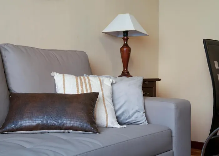 Apartamento Araceli Proximo A Clinica Oftalmologica Fdez Vega Apartman